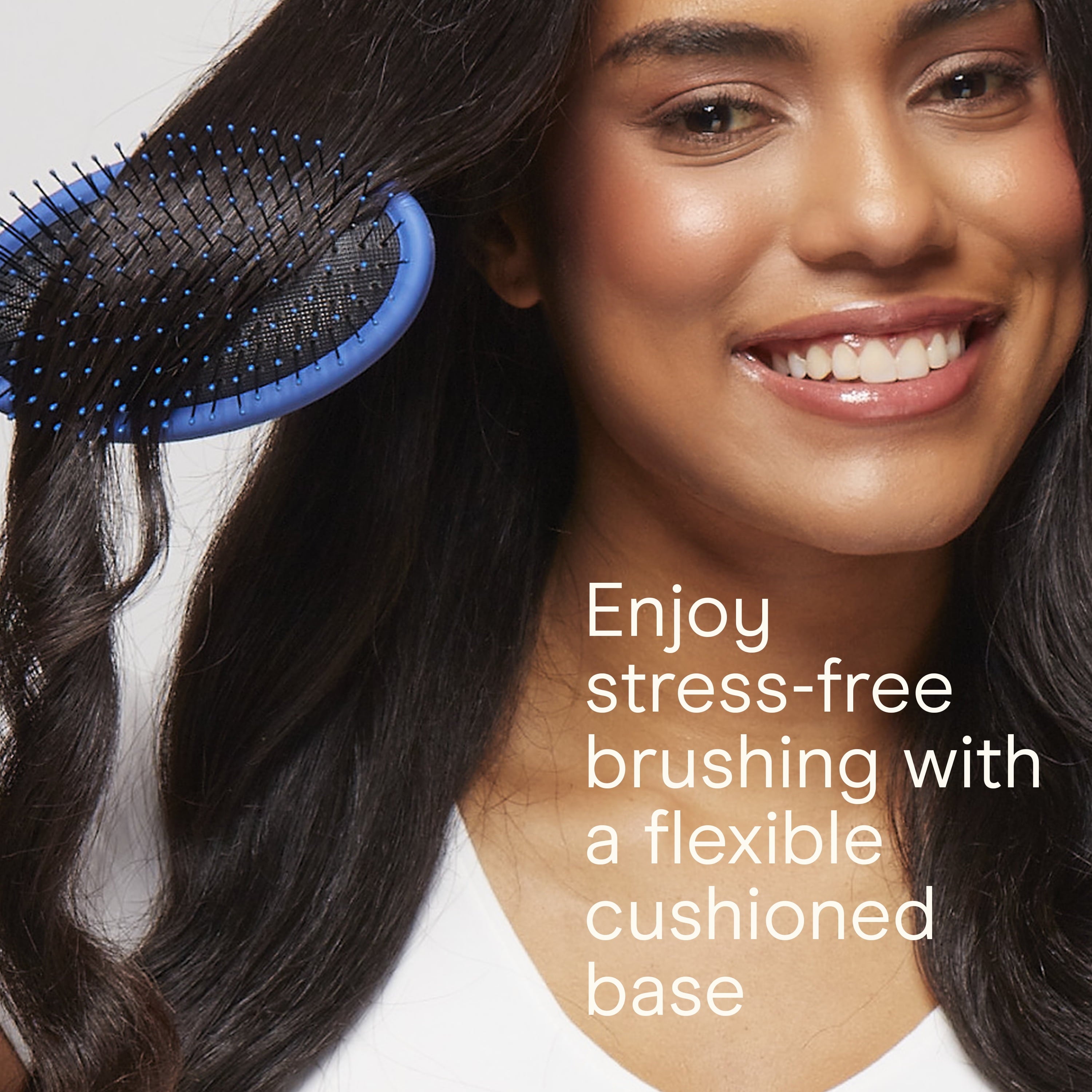 Brush with Ball-Tipped Bristles for Gentle Detangling - Image 5