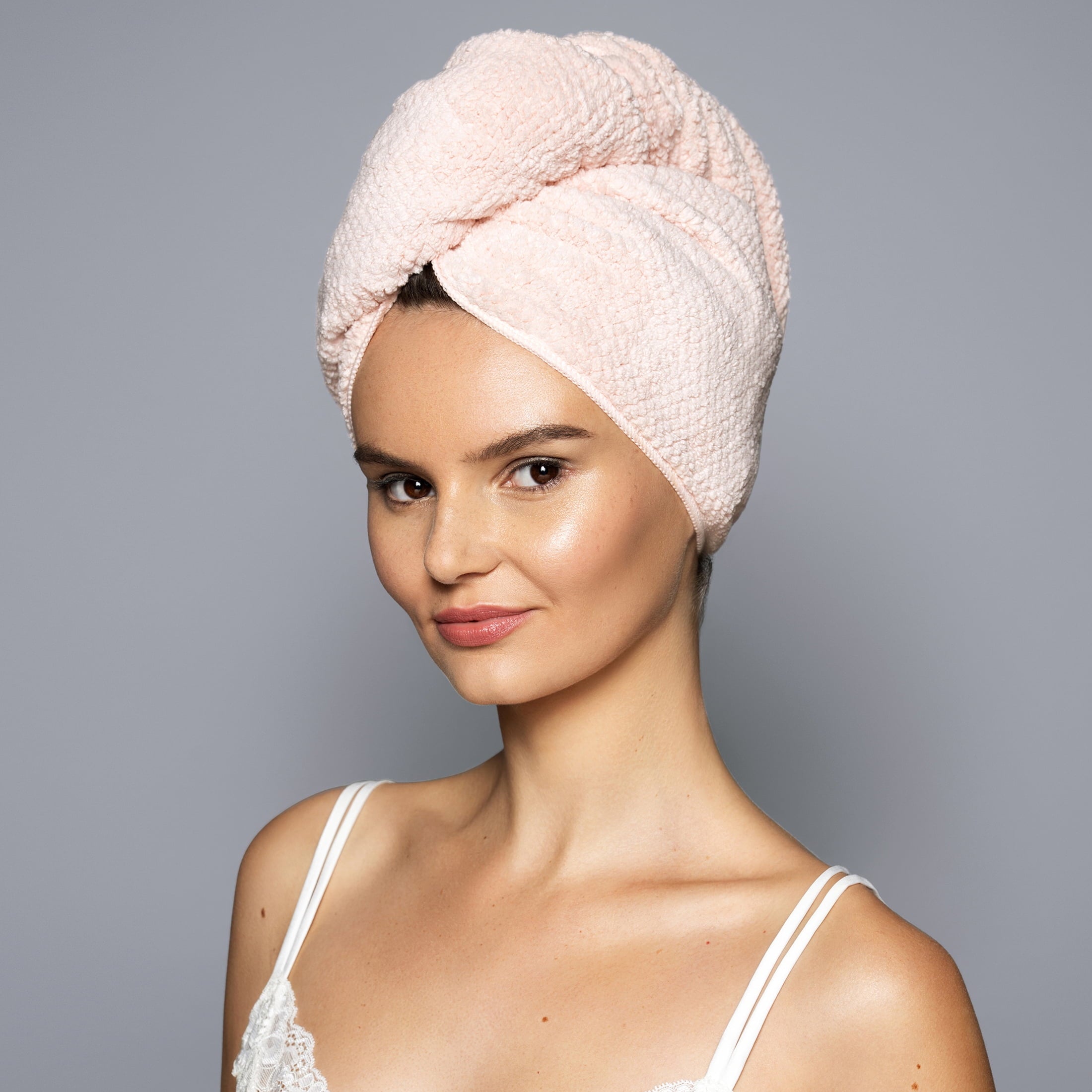 The Hair Edit Smooth & Dry Plush Microfiber Hair Wrap, Pink - Image 6