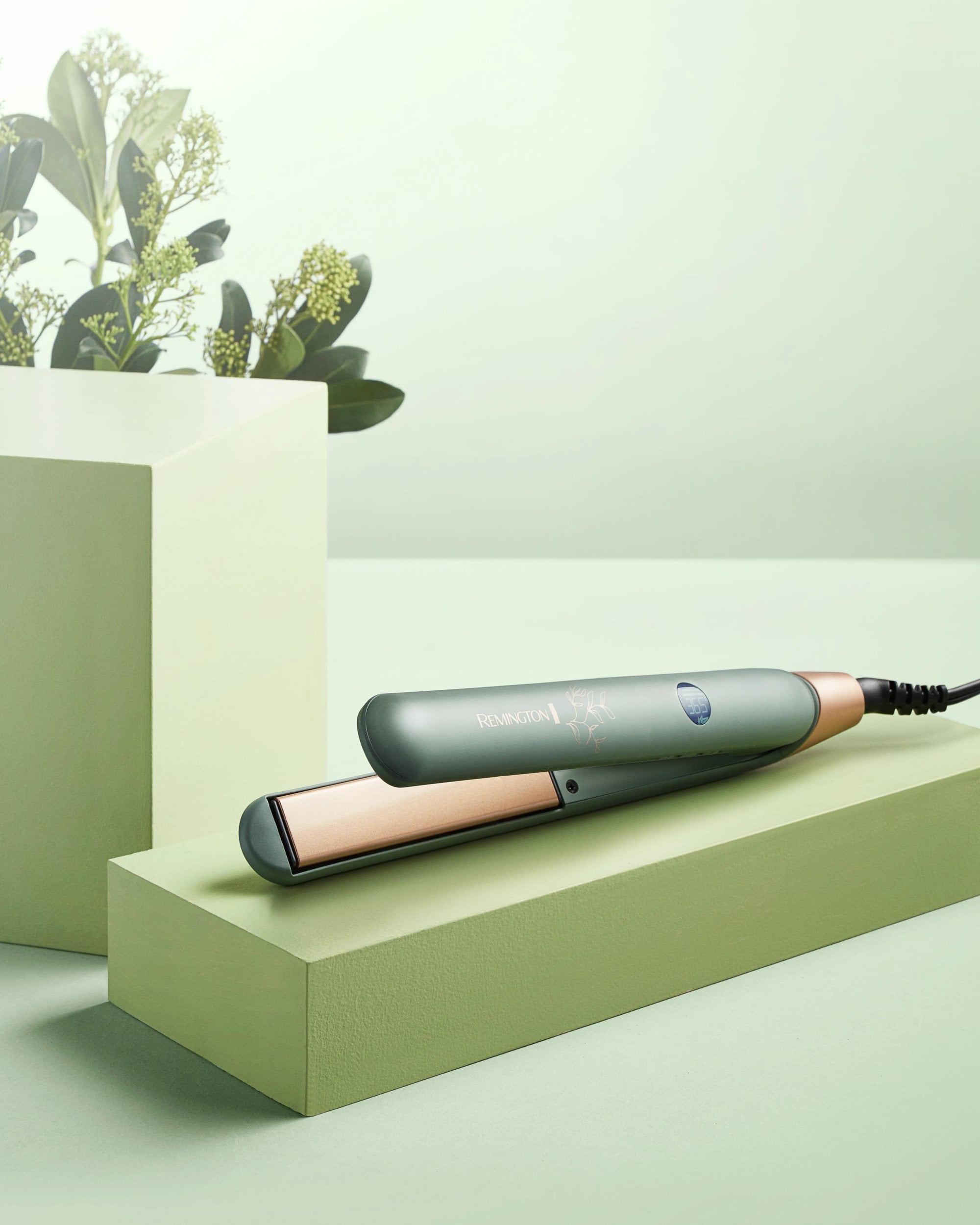 Remington Botanicals™ 1" Flat Iron, Ceramic, Micro-Conditioners, BotaniCare Setting, Green - Image 3