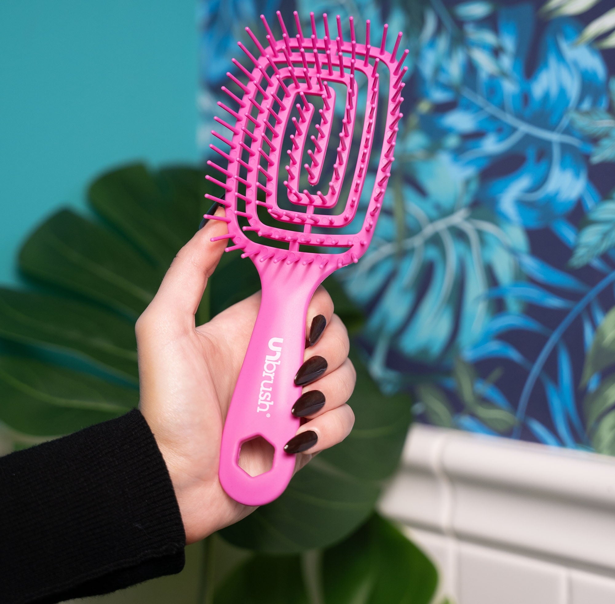Flex Detangling Brush, Pain-Free Brushing on All Wet or Dry Hair Types, Pink, 8" - Image 6