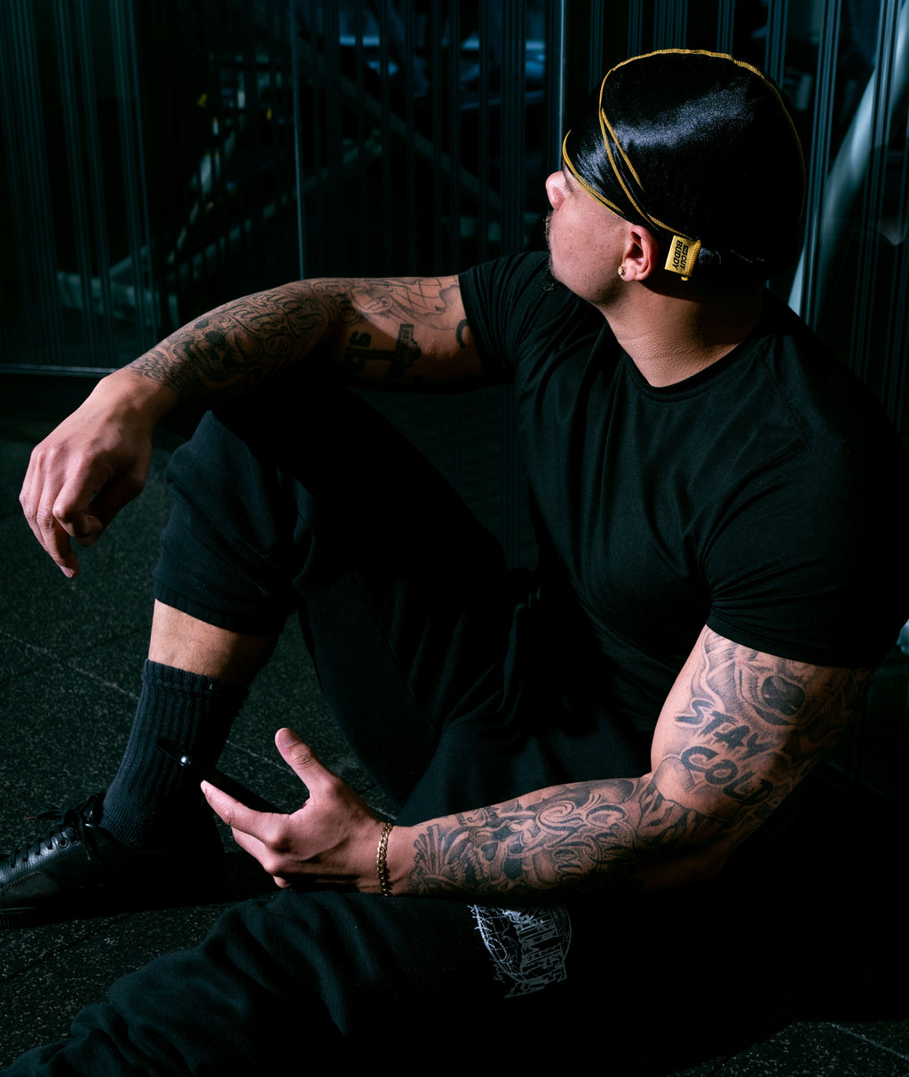- Nick Wavy Collection - 360 Waves Silky Satin Durag Hair Cap for Men - Black/Yellow - Image 6